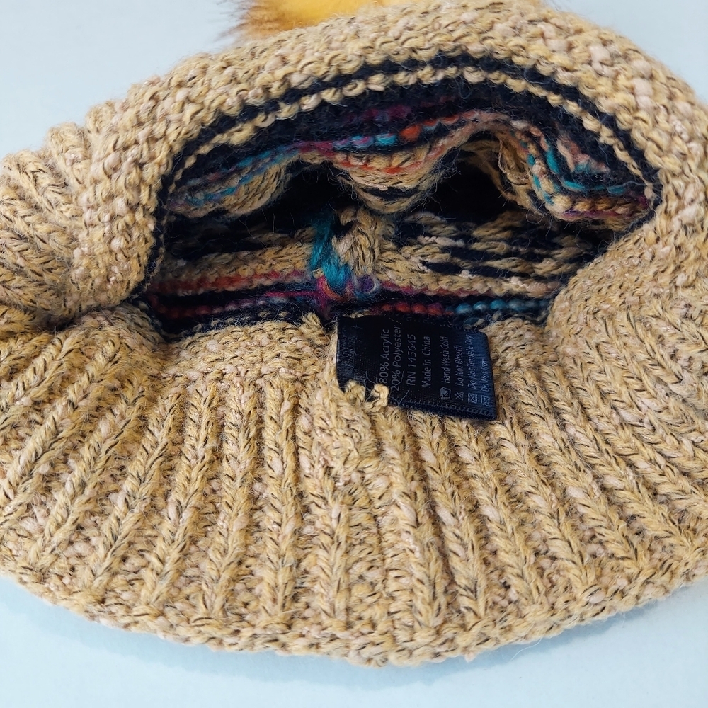 L.I.B New York Hat Beanie Mustard Yellow Womens Cable Knit Warm Faux Fur Pom New - Picture 5 of 10